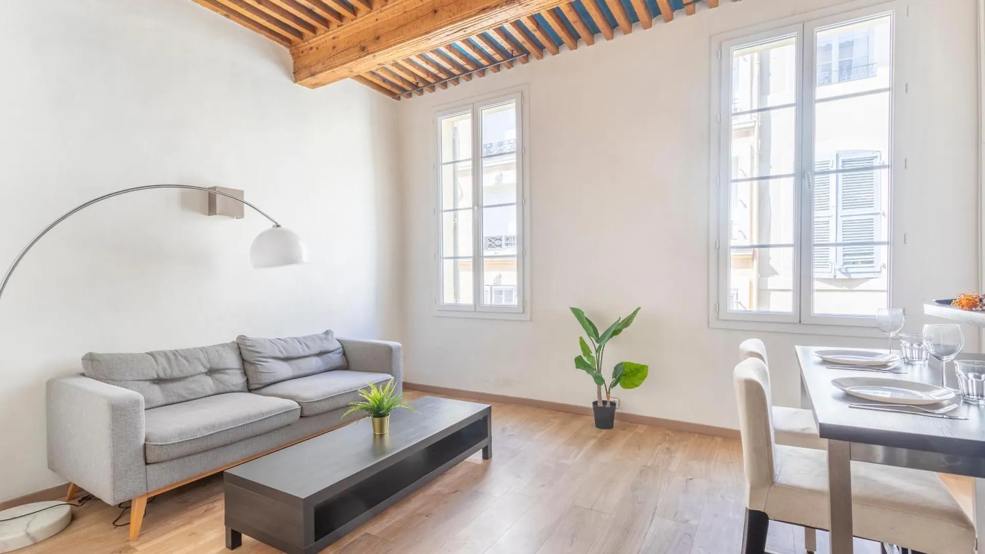 Appartement T2 Italie Plein Centre à Aix-en-Provence